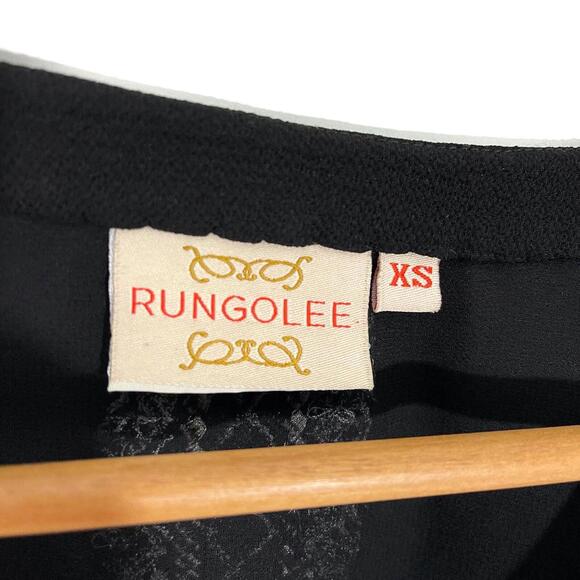 Rungolee Women’s Size XS Black Embroidered Button Front 3/4 Sleeve Boho Top - Picture 4 of 10